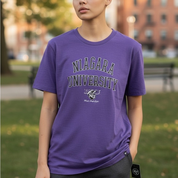 47 Tops - Purple Niagara University T-Shirt medium nwt